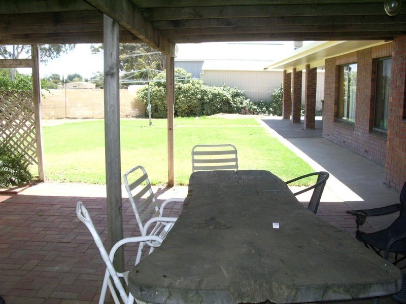 7 Sixth, Bordertown SA 5268