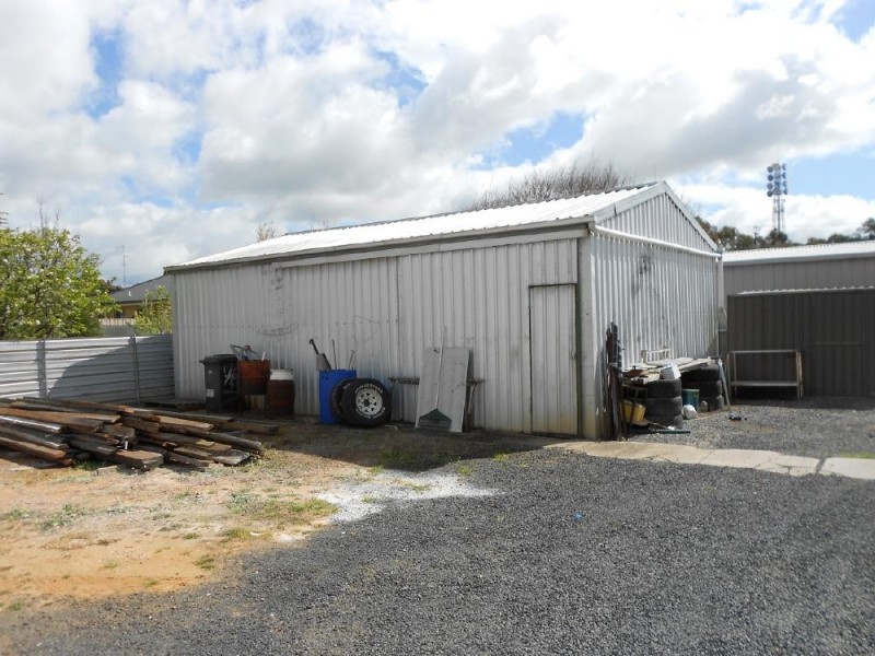 73 Park Terrace, Bordertown SA 5268