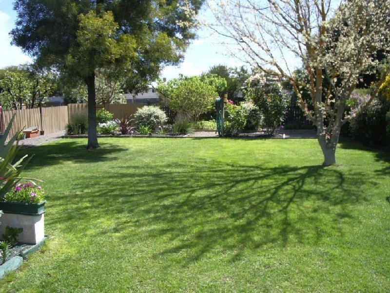 17 Campbell Street, Bordertown SA 5268