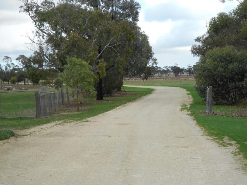 8 Aerodrome Road, Bordertown SA 5268