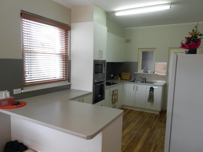 188 Victoria Pde, Bordertown SA 5268