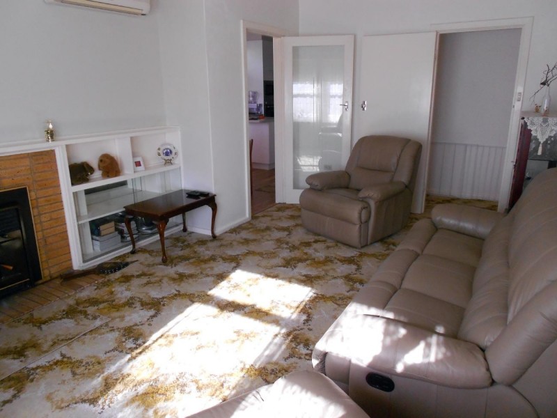 188 Victoria Pde, Bordertown SA 5268