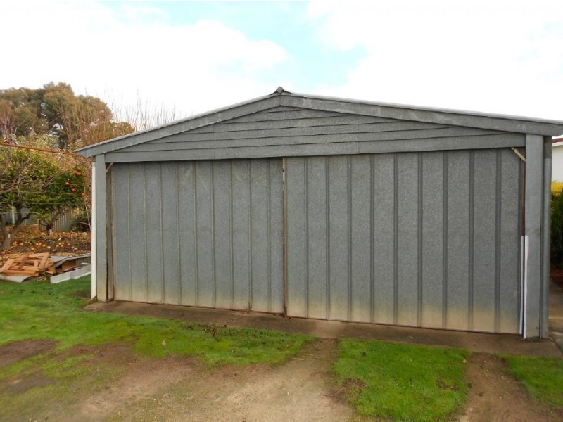 188 Victoria Pde, Bordertown SA 5268