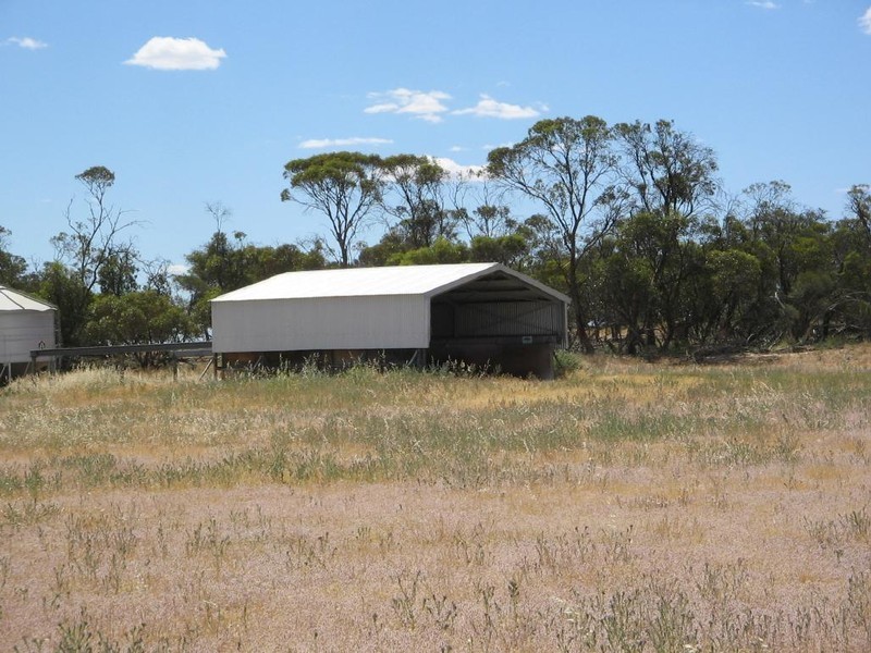 .. “GLENBURNIE”, Geranium SA 5301