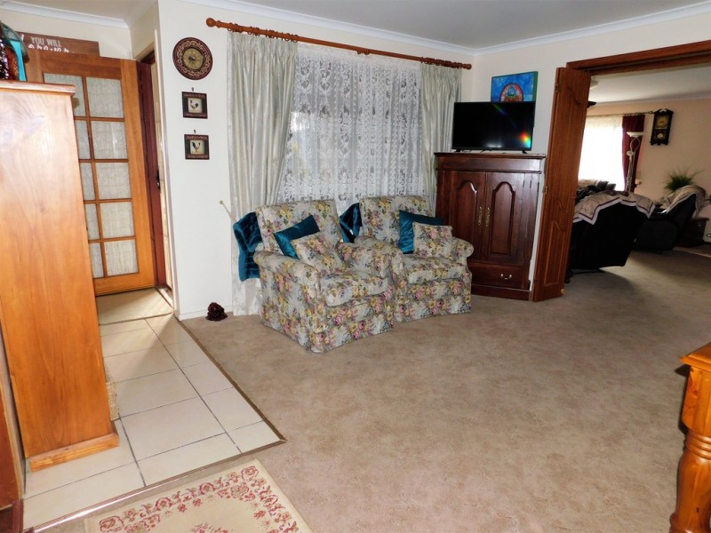 38 Naracoorte Rd, Bordertown SA 5268