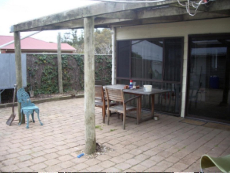 43 Park Terrace, Bordertown SA 5268