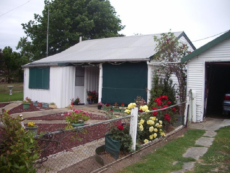 4 and 5 Railway Tce South, Wolseley SA 5269