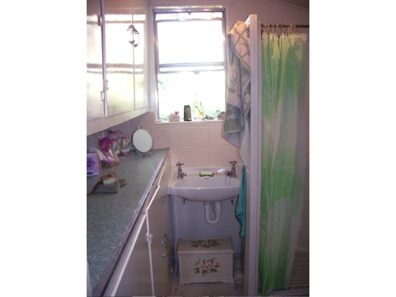 4 and 5 Railway Tce South, Wolseley SA 5269