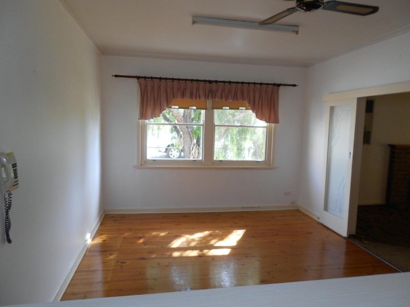 67 Park Terrace, Bordertown SA 5268