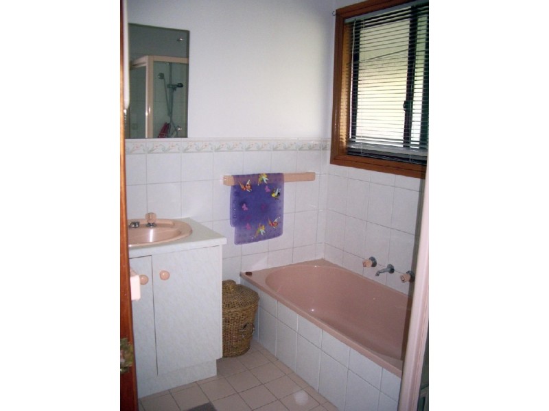 15 Fullarton St, Bordertown SA 5268