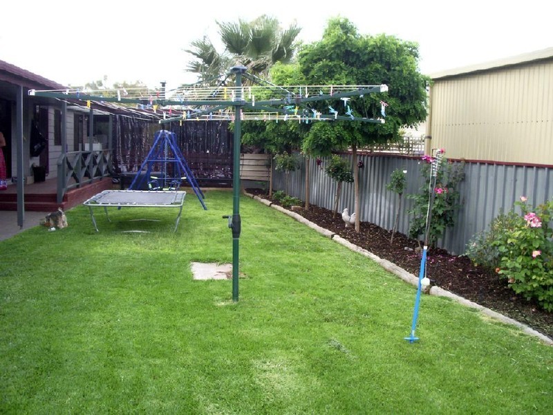 15 Fullarton St, Bordertown SA 5268