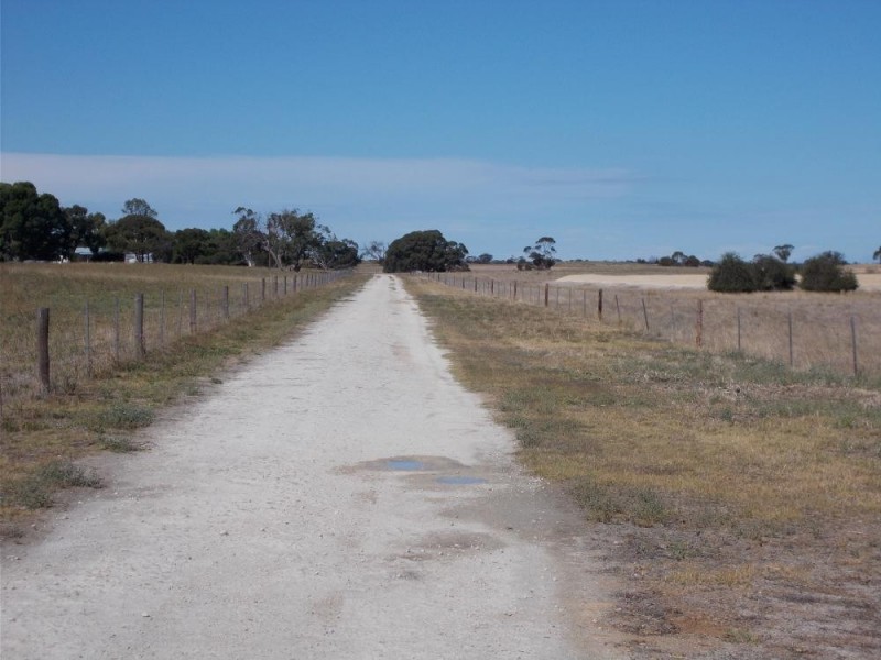 630 Red Bluff Road, Bordertown SA 5268