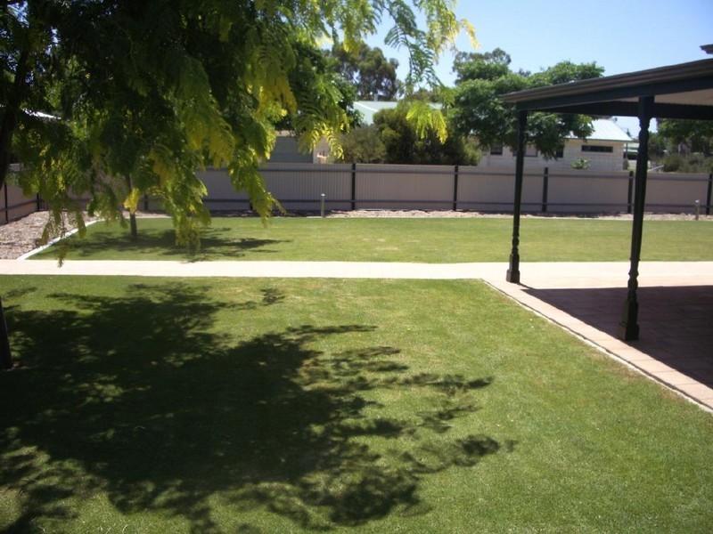 27 Naracoorte Road, Bordertown SA 5268