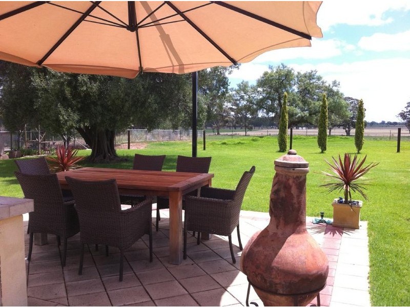 Dalmally Pigeon Flat Rd, Bordertown SA 5268