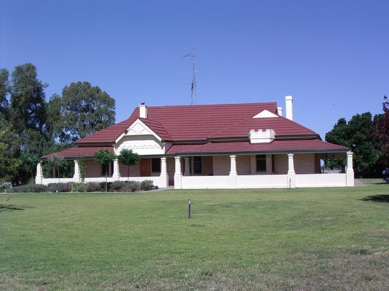 “Dalmally” Pigeon Flat Rd, Bordertown SA 5268