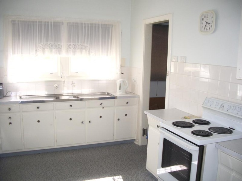 33 DeCourcey, Bordertown SA 5268