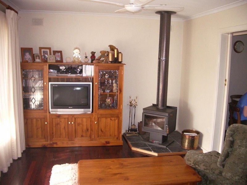 33 Campbell Street, Bordertown SA 5268