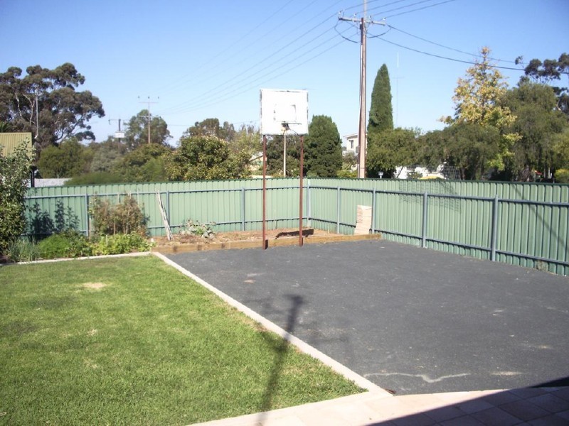 40 Milne Street, Bordertown SA 5268