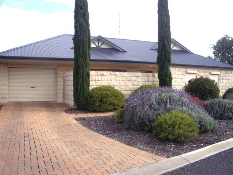 8 Zara Court, Bordertown SA 5268