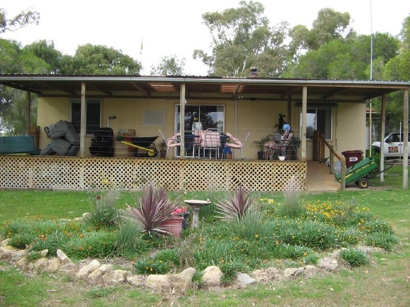 Section 58 Padthaway Rd, Padthaway SA 5271