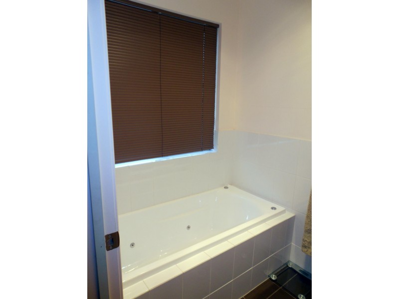 9 Milne Street, Bordertown SA 5268