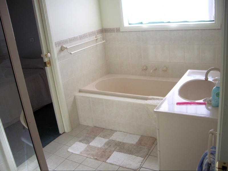 12 Tatiara Terrace, Bordertown SA 5268