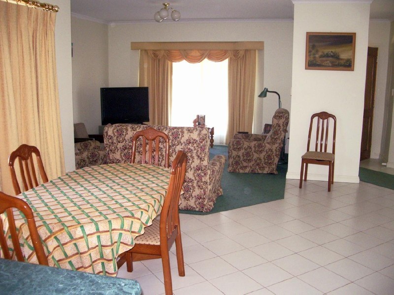 12 Tatiara Terrace, Bordertown SA 5268