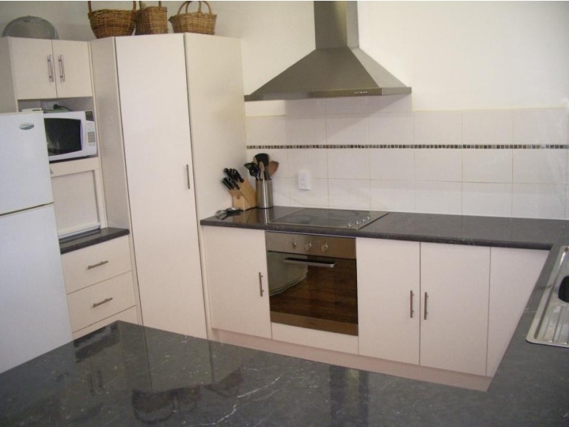 13 Buik Street, Bordertown SA 5268