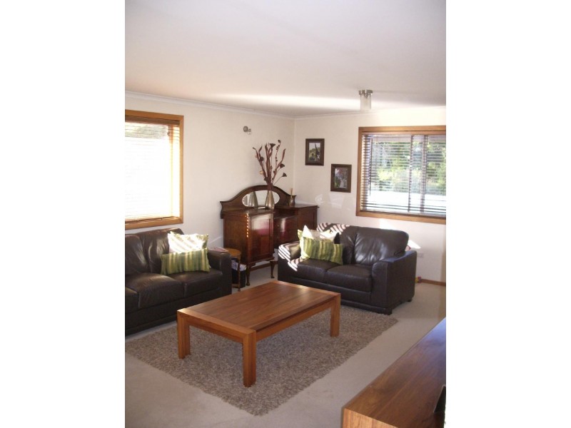 13 Buik Street, Bordertown SA 5268