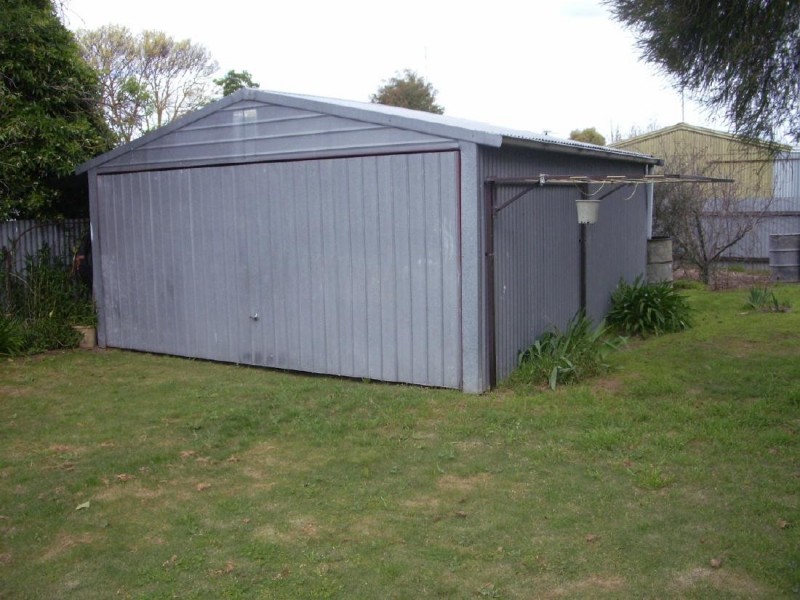 18 Fourth Street, Keith SA 5267