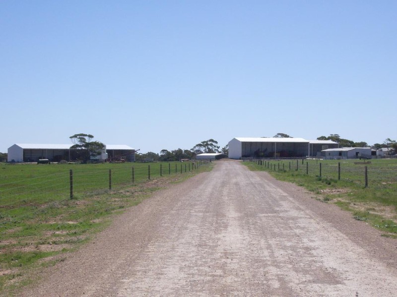 “Hildalea” Mallee Highway  SA, Murray Bridge SA 5253