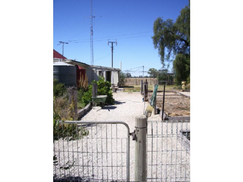 64B Taylors Road, Bordertown SA 5268
