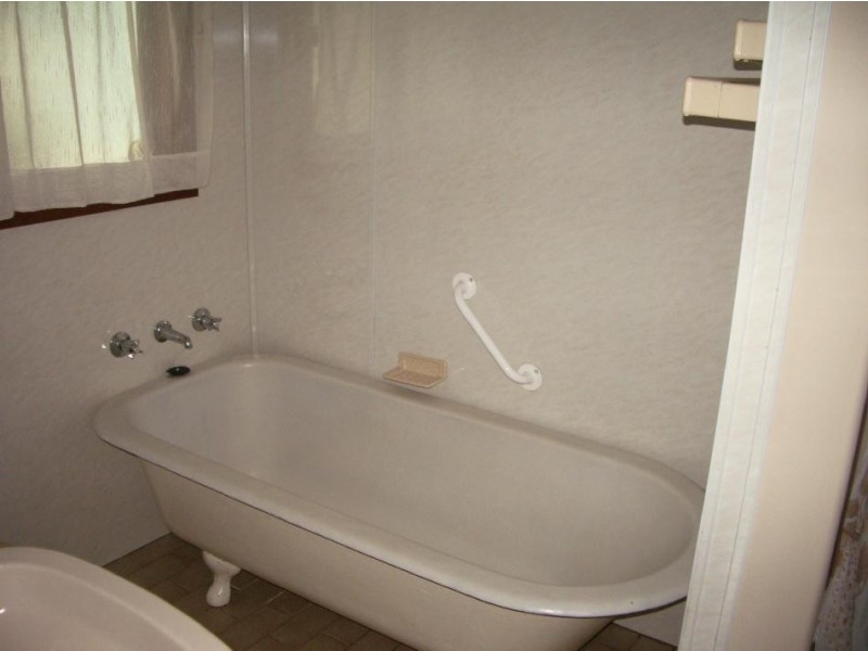 9 High Street, Tintinara SA 5266