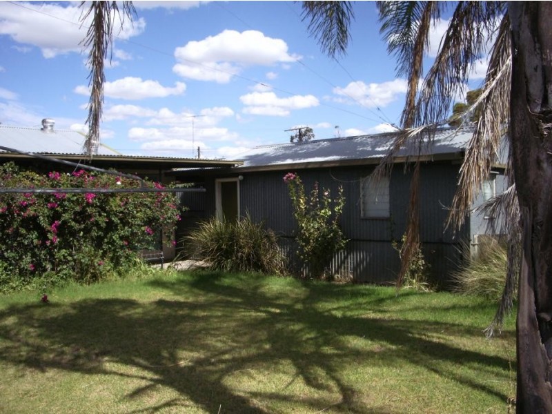 9 High Street, Tintinara SA 5266