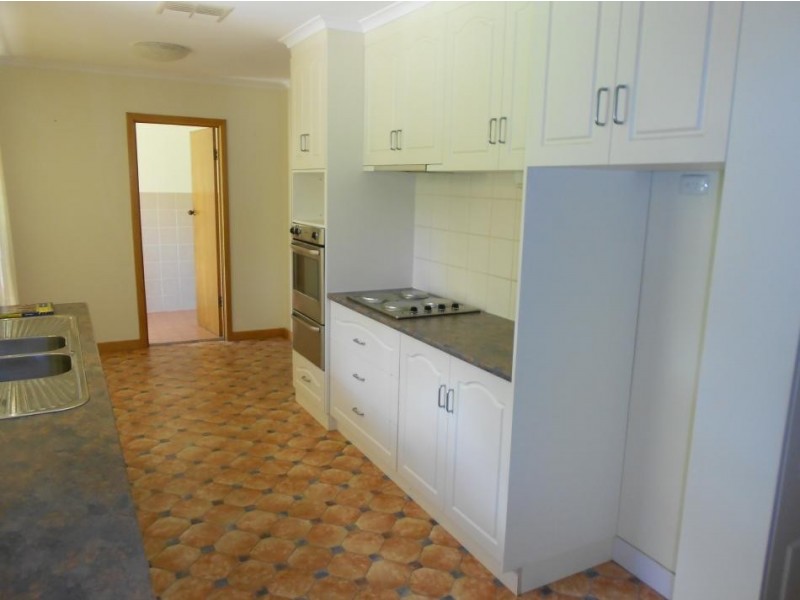 21 Hay Street, Bordertown SA 5268