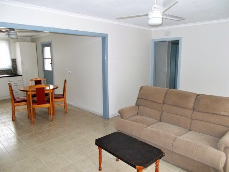 24 Hoare Terrace, Padthaway SA 5271