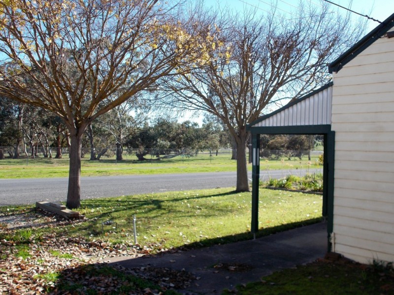 70 Adamson Terrace, Bordertown SA 5268