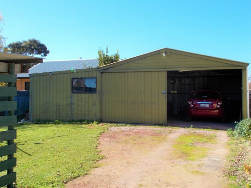 70 Adamson Terrace, Bordertown SA 5268