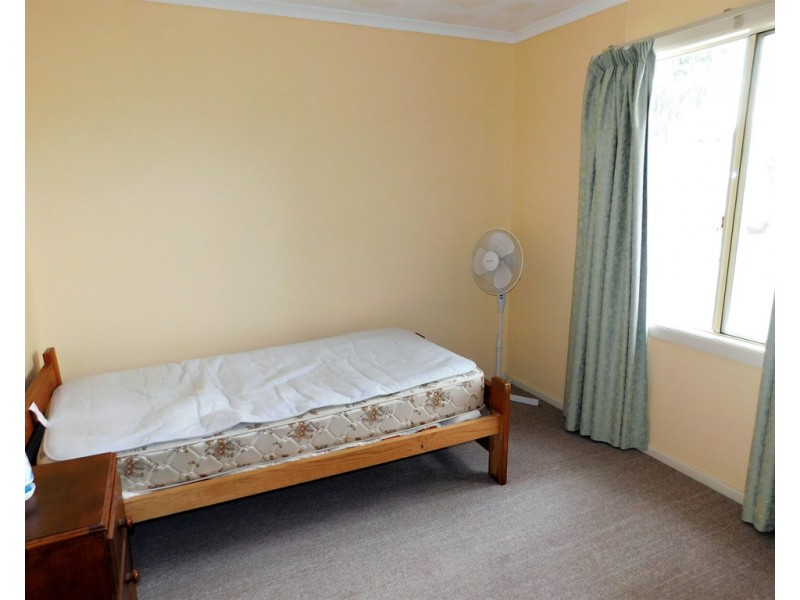 28 Densley Avenue, Bordertown SA 5268