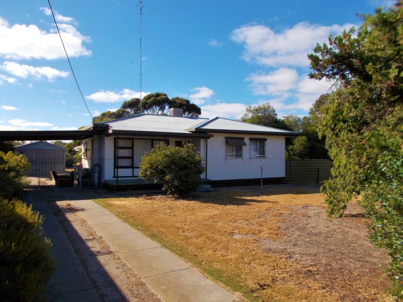 24 Salom Street, Bordertown SA 5268