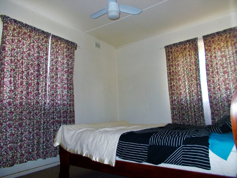 24 Salom Street, Bordertown SA 5268