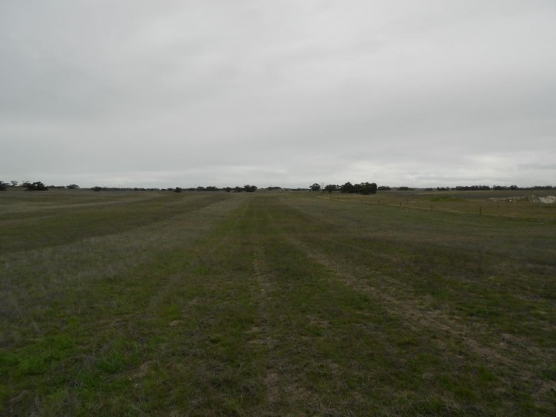 Glenrowan Dukes Highway, Keith SA 5267