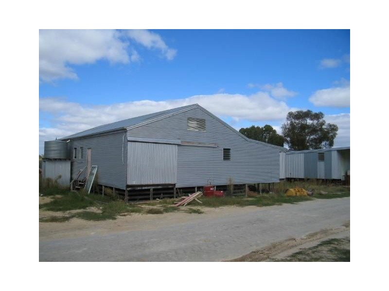 2134 Naracoorte Road, Bordertown SA 5268
