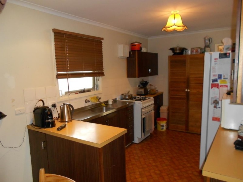 70 Condon Street, Padthaway SA 5271