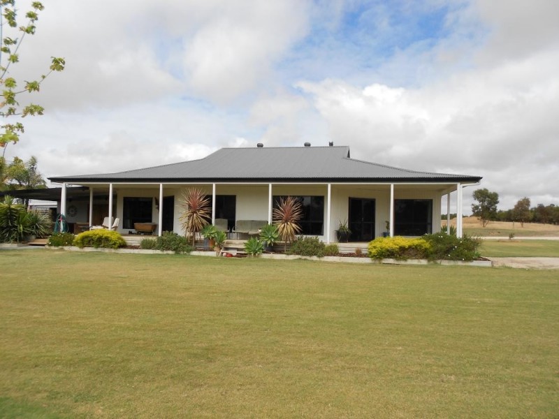 115 Golf Course Road, Bordertown SA 5268