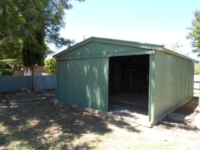 11 Cannawigara Road, Bordertown SA 5268