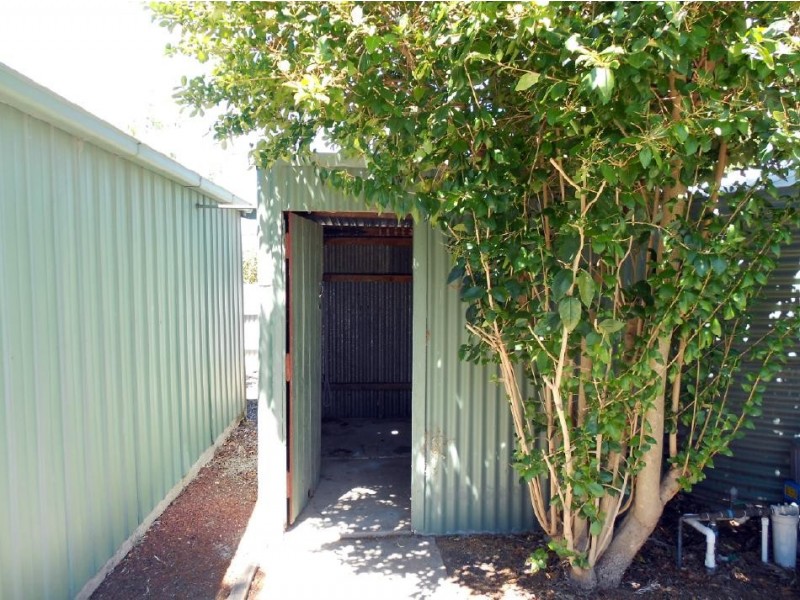 11 Cannawigara Road, Bordertown SA 5268