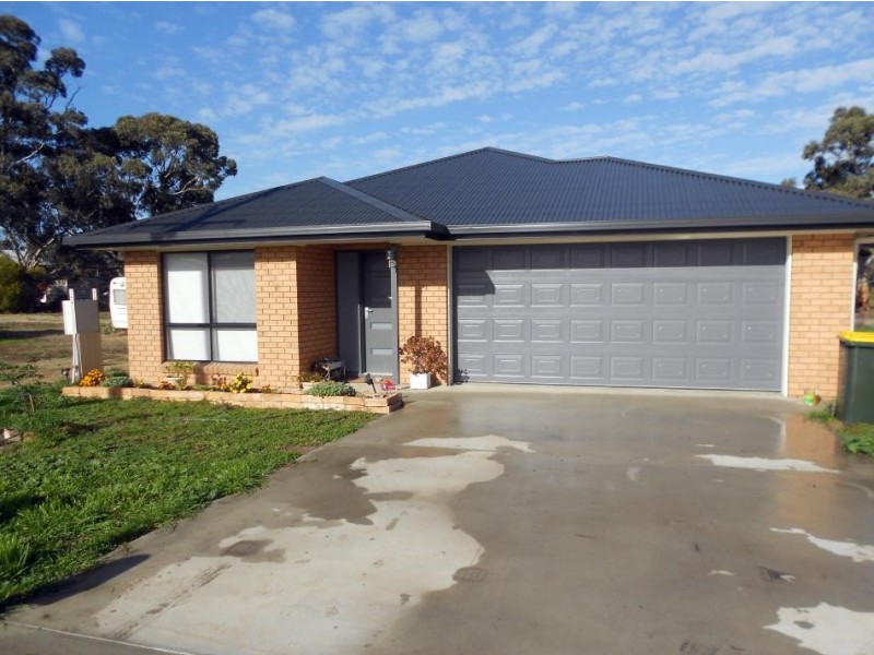 12 Venn Avenue, Bordertown SA 5268