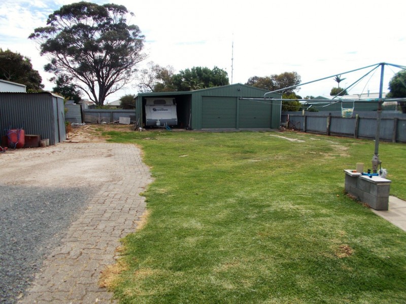 31 Campbell Street, Bordertown SA 5268