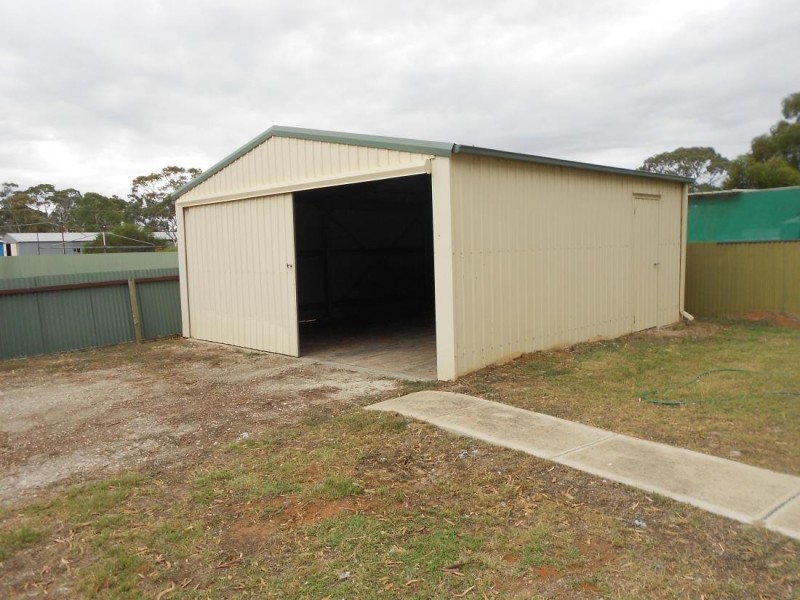 49 Albert Parade, Bordertown SA 5268